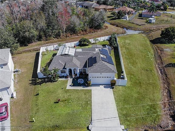 2nd image of 529 Albatross Dr