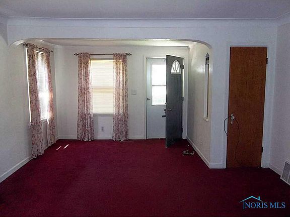 4th image of 603 W Gramercy Ave