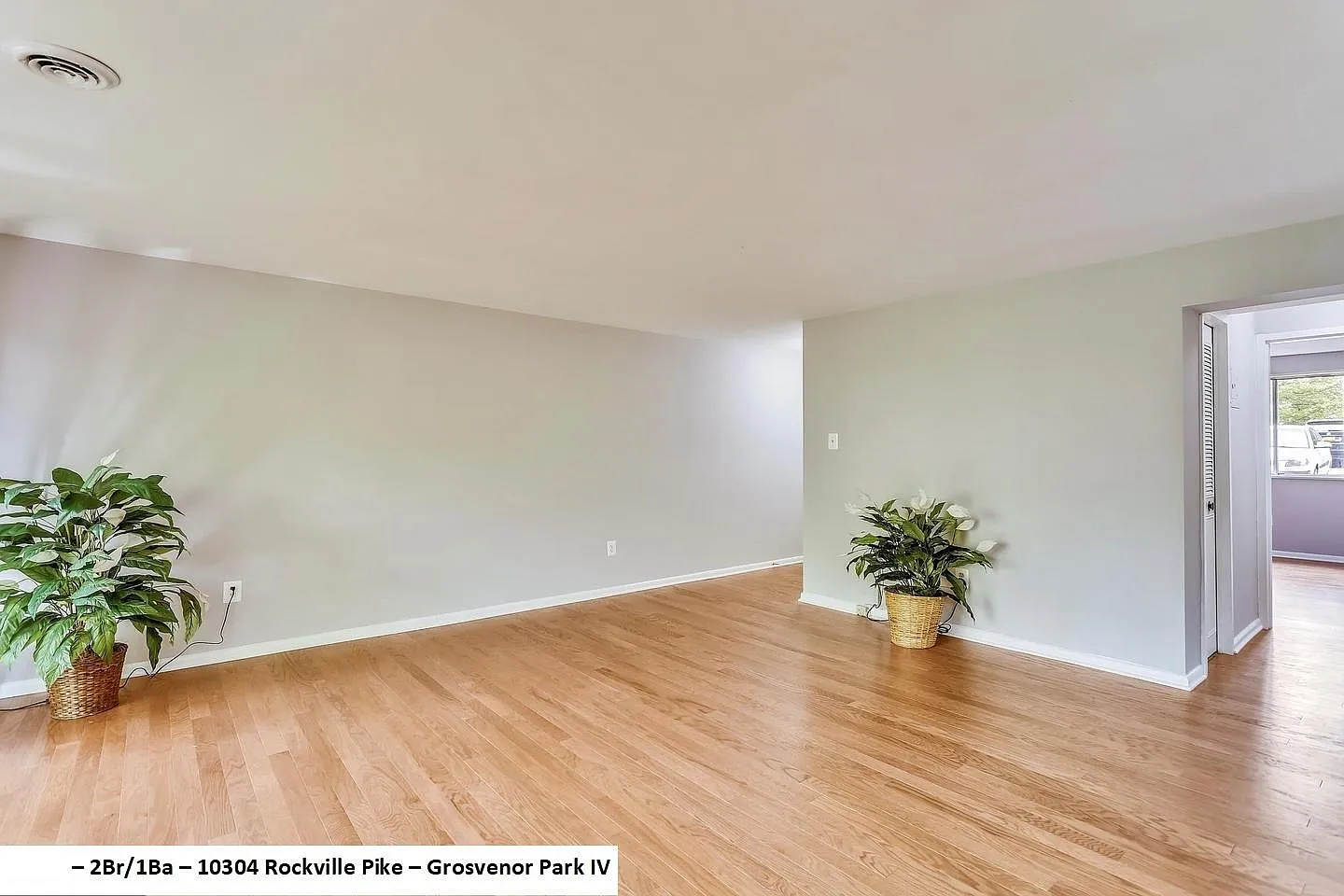 2 bed, 1086 sqft, $2,700 — Photo 2