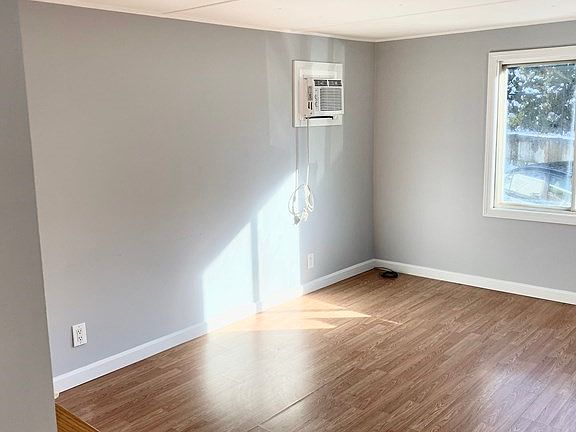 5th image of 200 North St Lot 29A