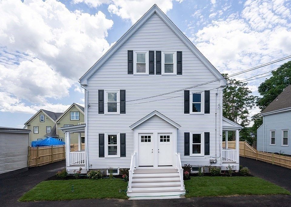 1st image of 21-23 Caledonia Ave #21