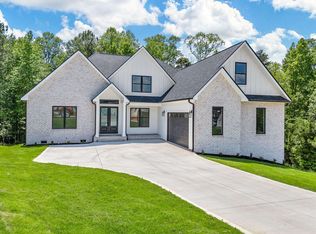 638 Crowe Creek Trl, Inman, SC 29349