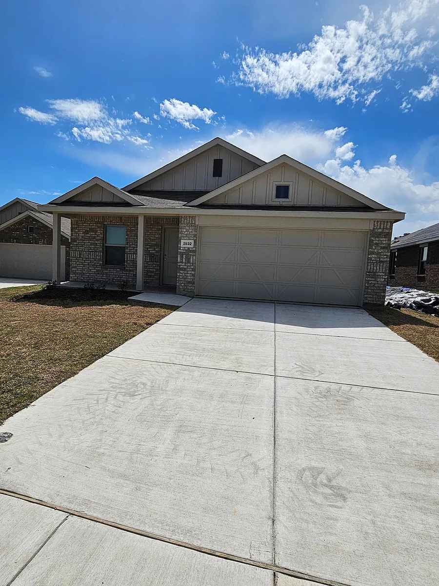 Building Photo - 2832 Eppright Dr