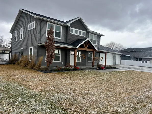 254 W 400 N, Hyde Park, UT 84318