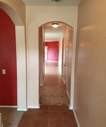 4th image of 1031 Caprese Ln