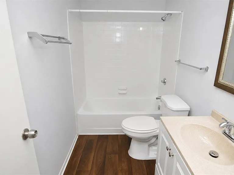 8718 Mallard Reserve Dr #104 — Photo 38
