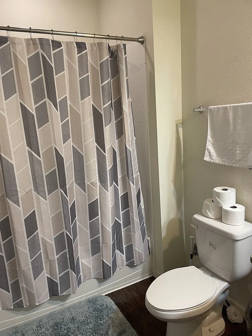 4-Bedroom Resort-Style Townhouse Near Disney Perfect for Families! — Photo 3
