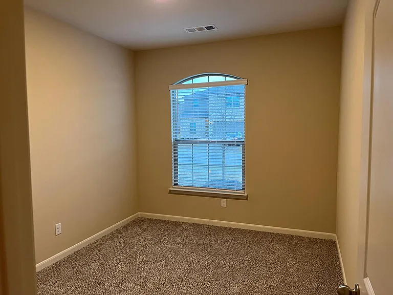 306 Turquoise Ln — Photo 19