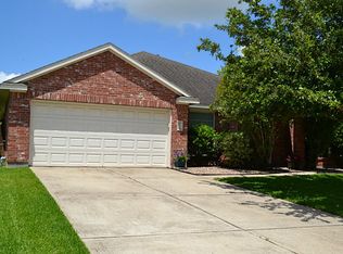 413 Magnolia Estates Dr, League City, TX 77573