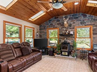 E11990 Bent Tree Dr, Baraboo, WI 53913
