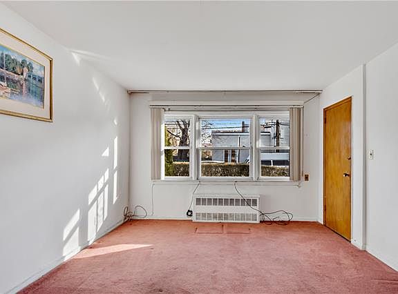 5th image of 1003 Swinton Ave