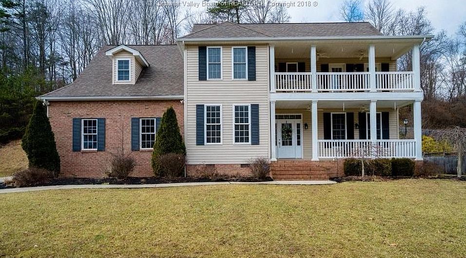 1st image of 209 Shasta Dr