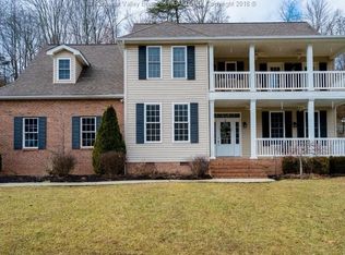 209 Shasta Dr, Cross Lanes, WV 25313