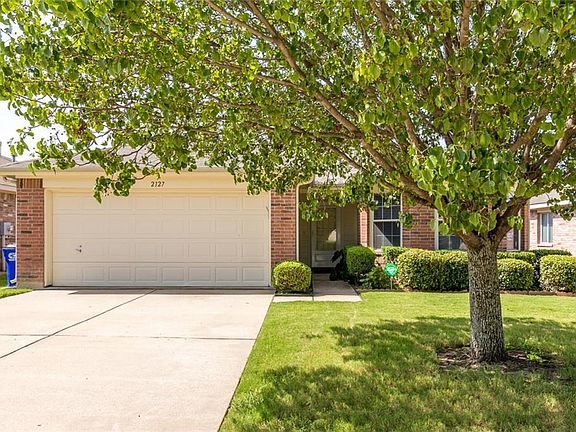 3rd image of 2127 Cedar Park Dr