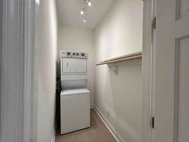 22 Campbell Ave SE — Photo 43