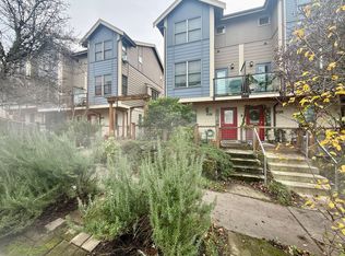 3835 S Angeline St, Seattle, WA 98118