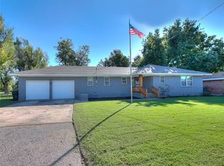 2016 N Ann Arbor Pl, Oklahoma City, OK 73127