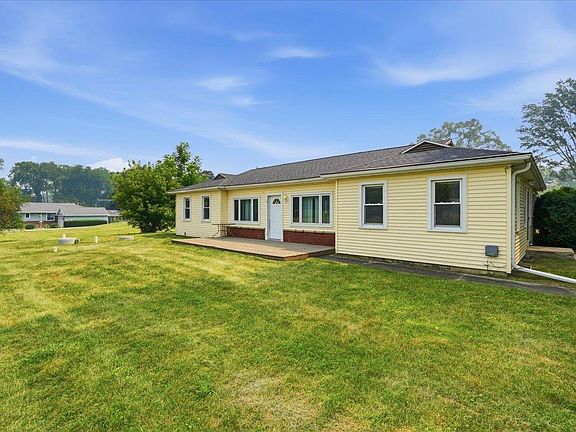 3rd image of 5140 Irish Ln