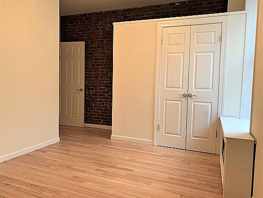 5th image of 203 W 84th St APT 4B
