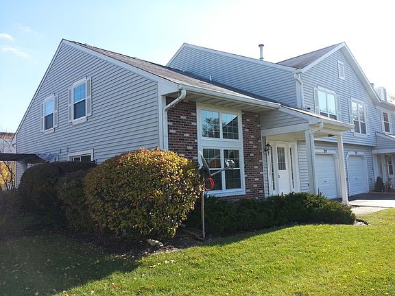 2nd image of 379 N Dupage Dr