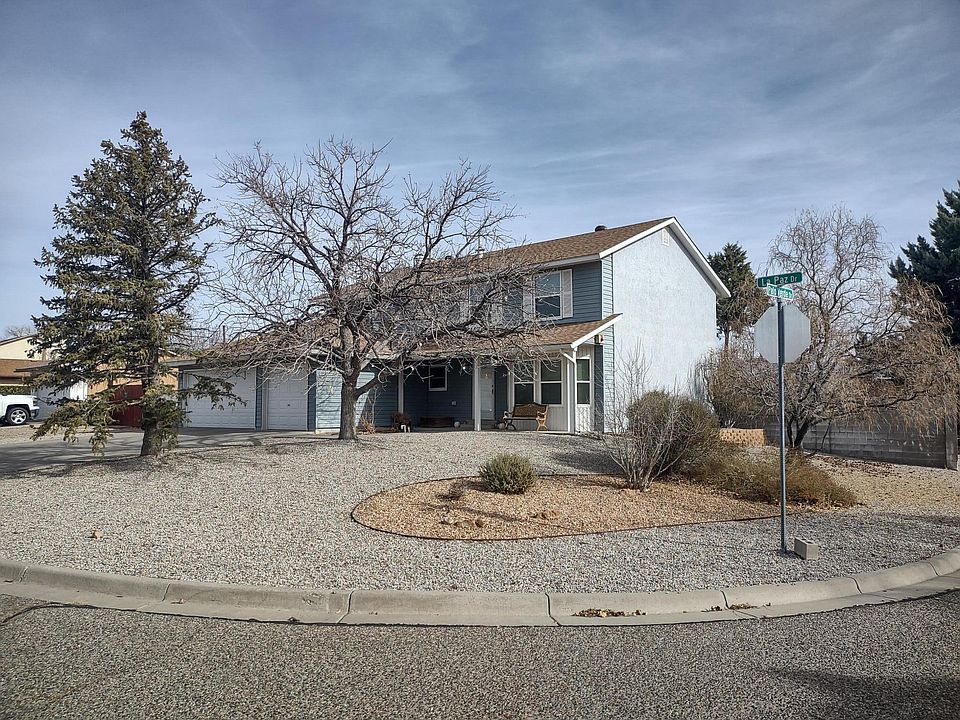 1st image of 10400 La Paz Dr NW