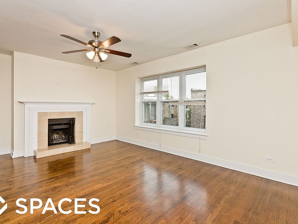 1st image of 937 W Cornelia Ave #Unt402