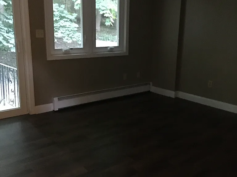 825 John Fitch Hwy #4 — Photo 6