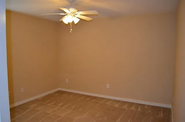 11746 Madrone Ln — Photo 9