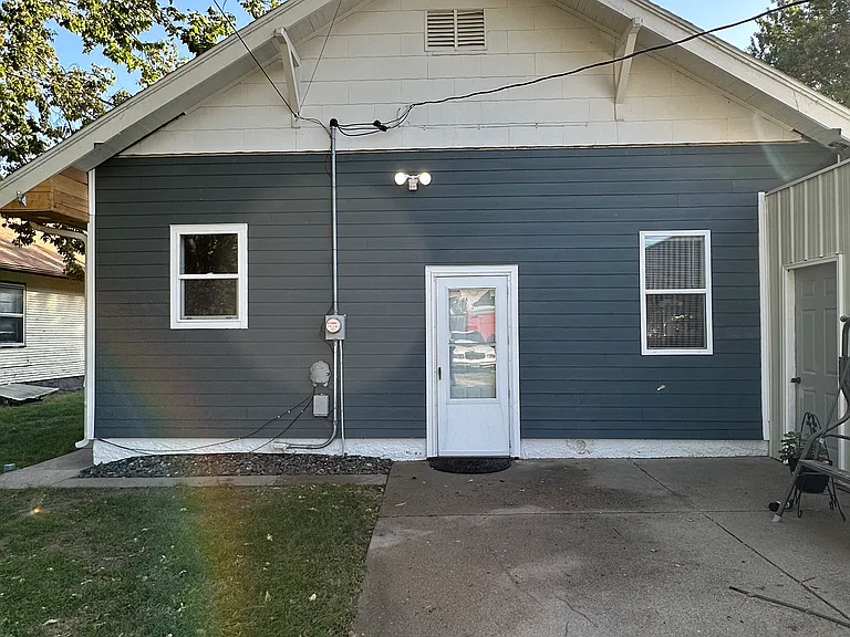 713 W 27th St #B — Photo 12