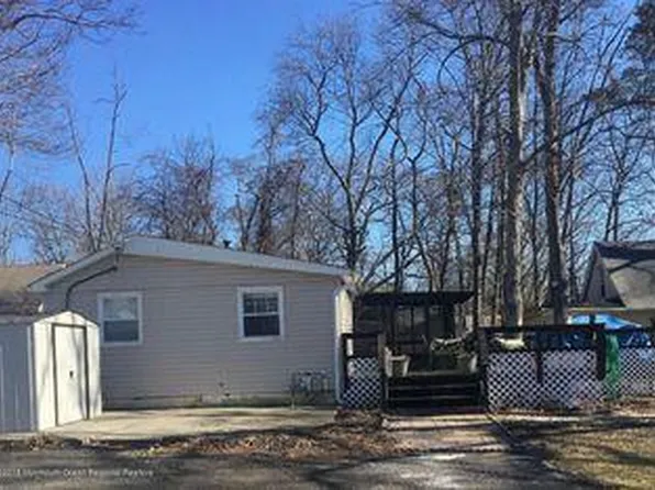 201 Anthony Ave, Toms River, NJ 08753