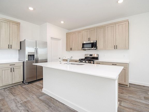 4th image of 6311 Ambrose Peak Ln