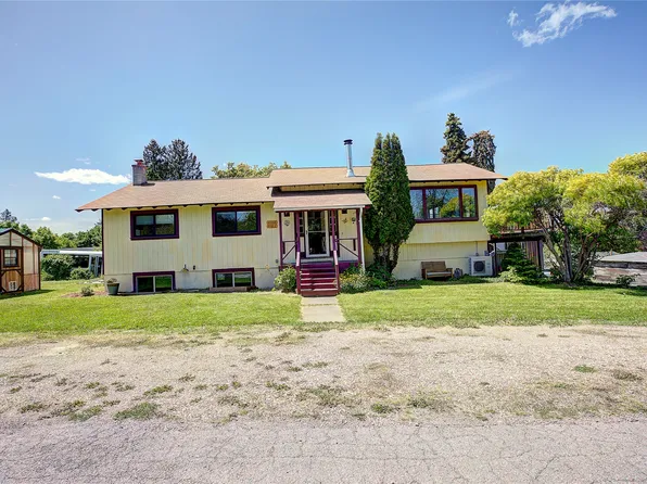 1108 9th St E, Polson, MT 59860