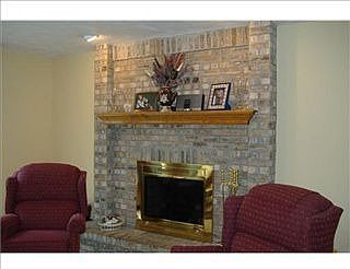 5th image of 104 Magnolia Dr