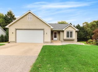 2726 132nd Ave, Holland, MI 49424