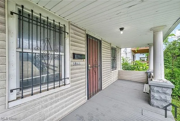 3 bed, $1,350 — Photo 4