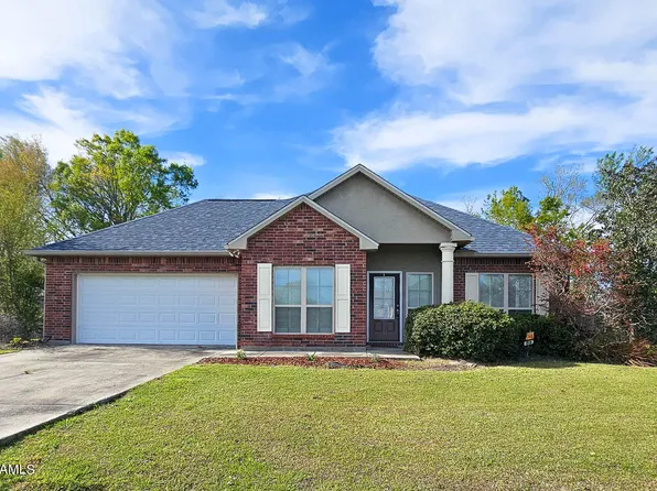 1019 Bridgetowne Ln, Breaux Bridge, LA 70517