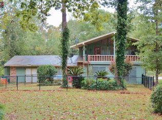 812 Wildwood Dr, Warren, TX 77664