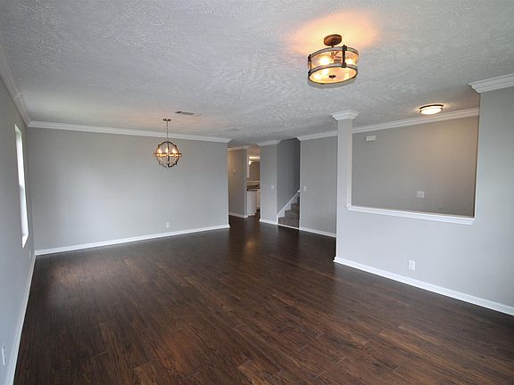 5th image of 213 Sam Davis Dr