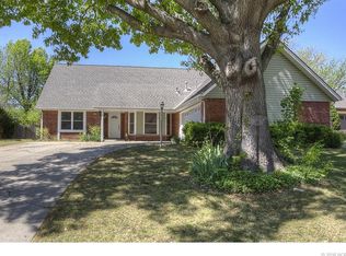 6420 S 88th Pl E, Tulsa, OK 74133