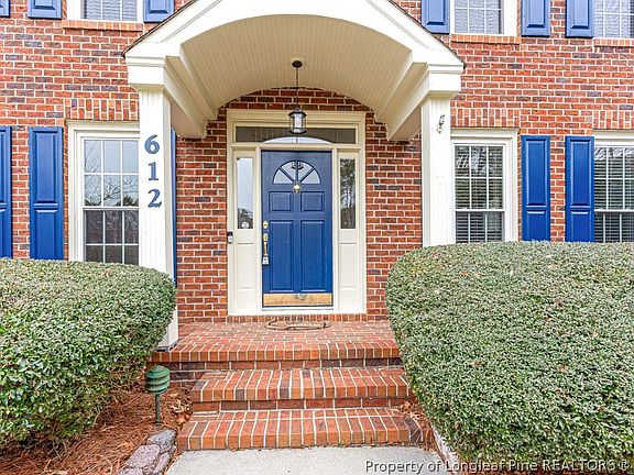 2nd image of 612 Longwood Pl