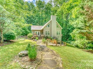 56 Bushwald Ln, Swannanoa, NC 28778
