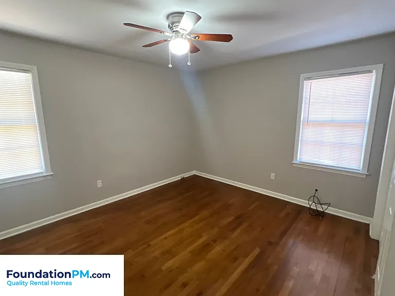 3503 W Deerwood Ave — Photo 14