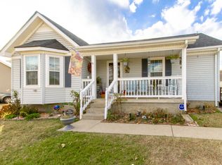 247 Fergus Rd, La Vergne, TN 37086