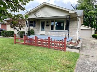 7203 Uranus Dr, Louisville, KY 40258