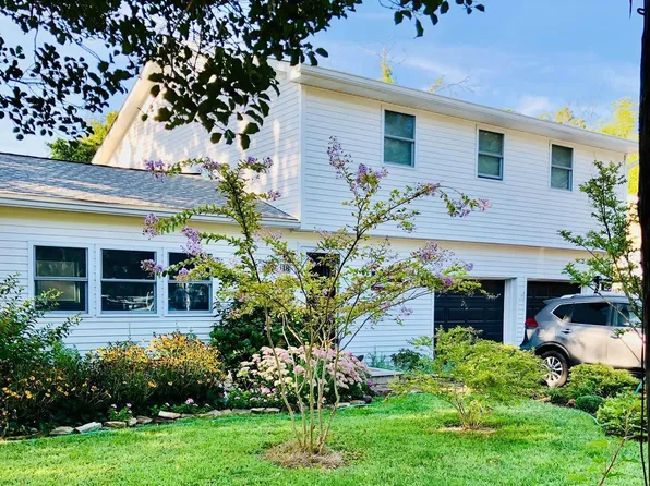 18 Letts Landing Rd, Waretown, NJ 08758