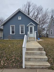 95 Jessamine Ave W, Saint Paul, MN, 55117