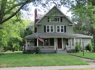 92 Pine Grove Ave, Rochester, NY 14617