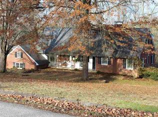 201 Valley Dr, Bedford, IN