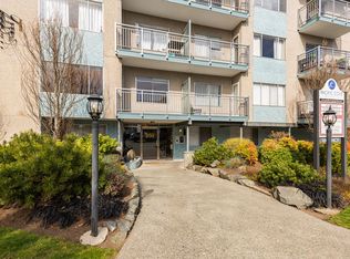 950 Rockland Ave #302, Victoria, BC V8V 3H4