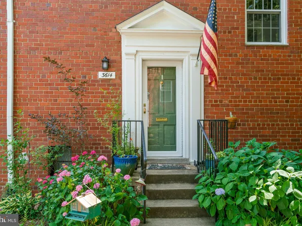 3614 Gunston Rd, Alexandria, VA 22302